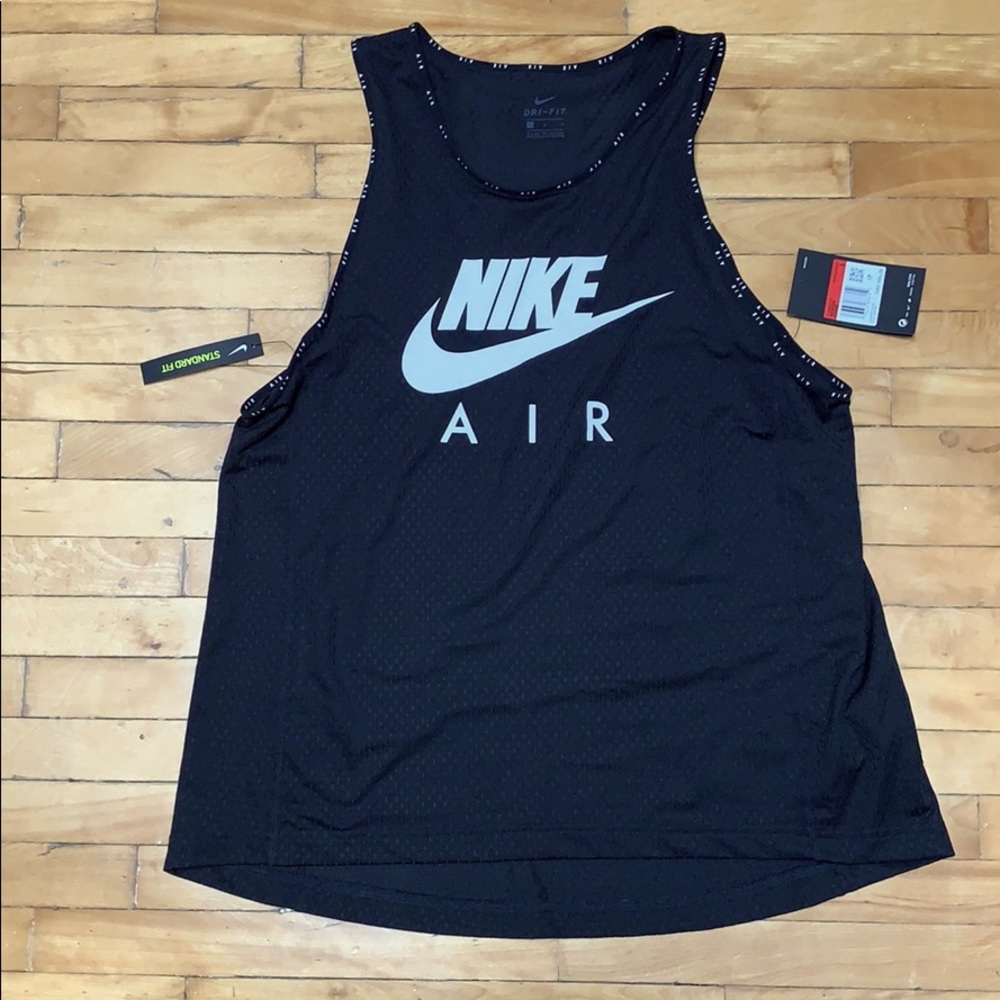 Nike women’s running dri-fit tank top